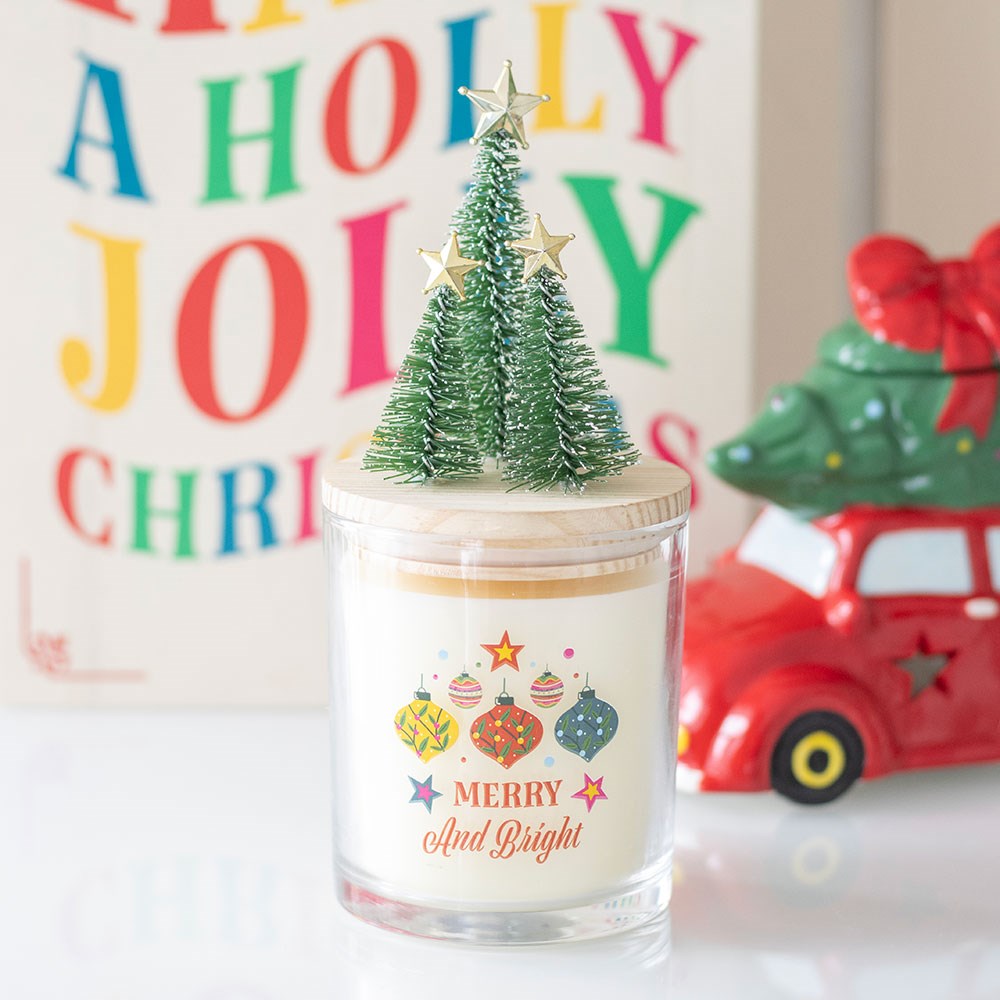 Merry and Bright – Juleduftlys med kanel og krydder